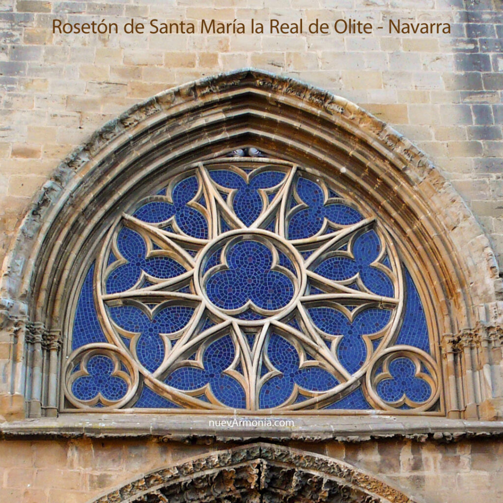 Roseton de Santa Maria la Real de Olite en Navarra